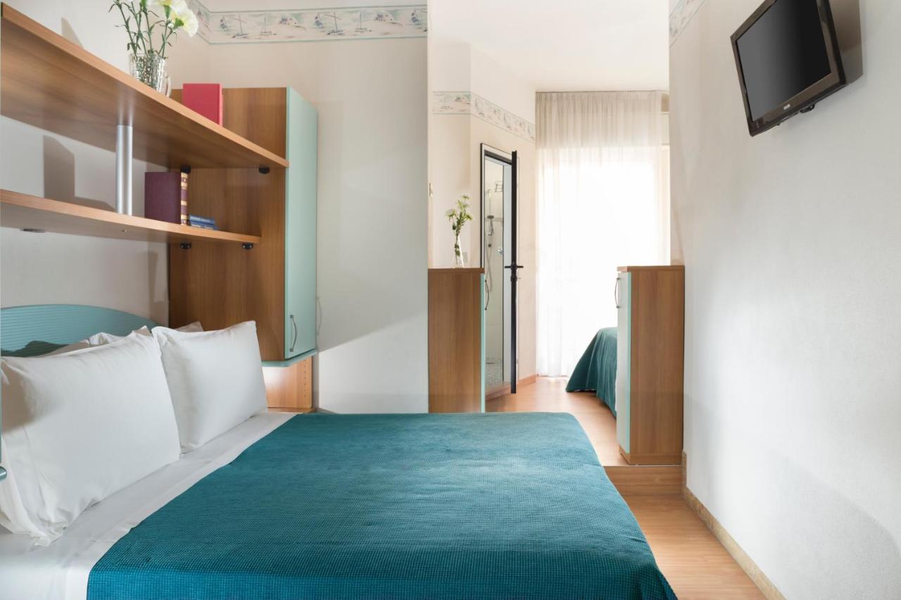 Hotel Sampaoli เบลลาเรีย-อีเจอา มารีนา ภายนอก รูปภาพ