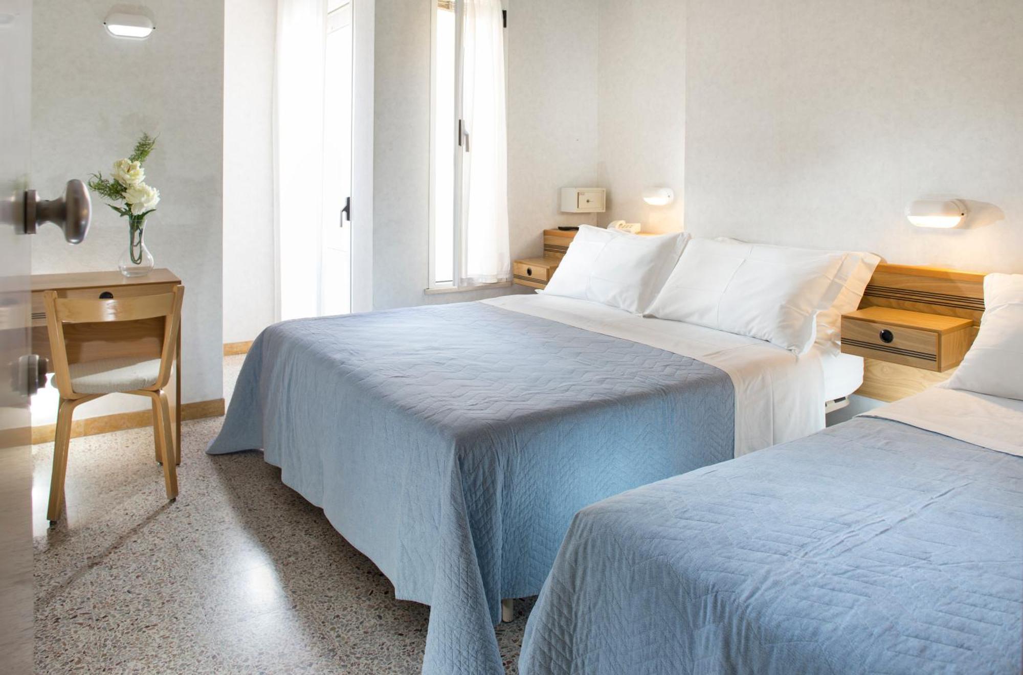 Hotel Sampaoli เบลลาเรีย-อีเจอา มารีนา ภายนอก รูปภาพ