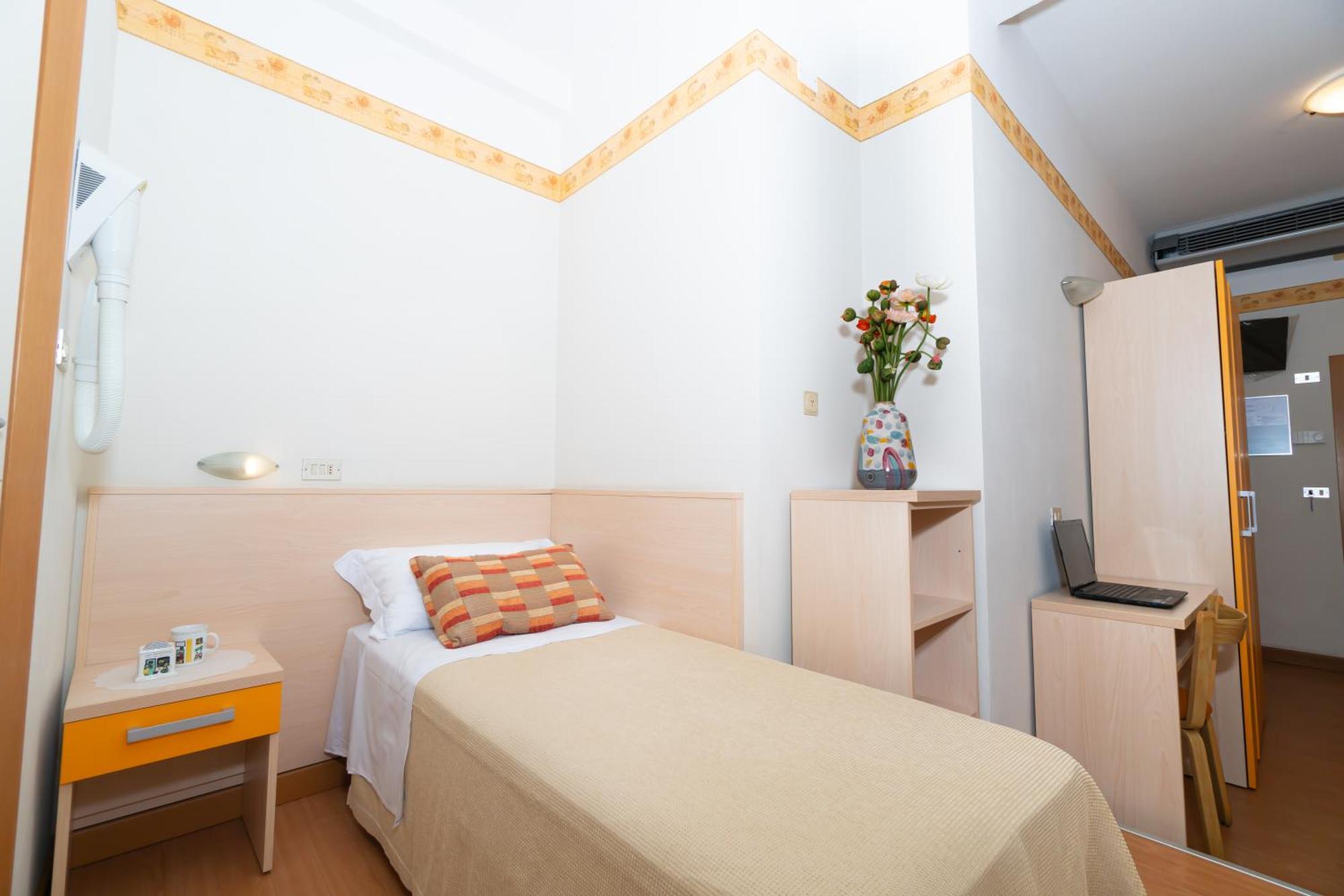 Hotel Sampaoli เบลลาเรีย-อีเจอา มารีนา ภายนอก รูปภาพ